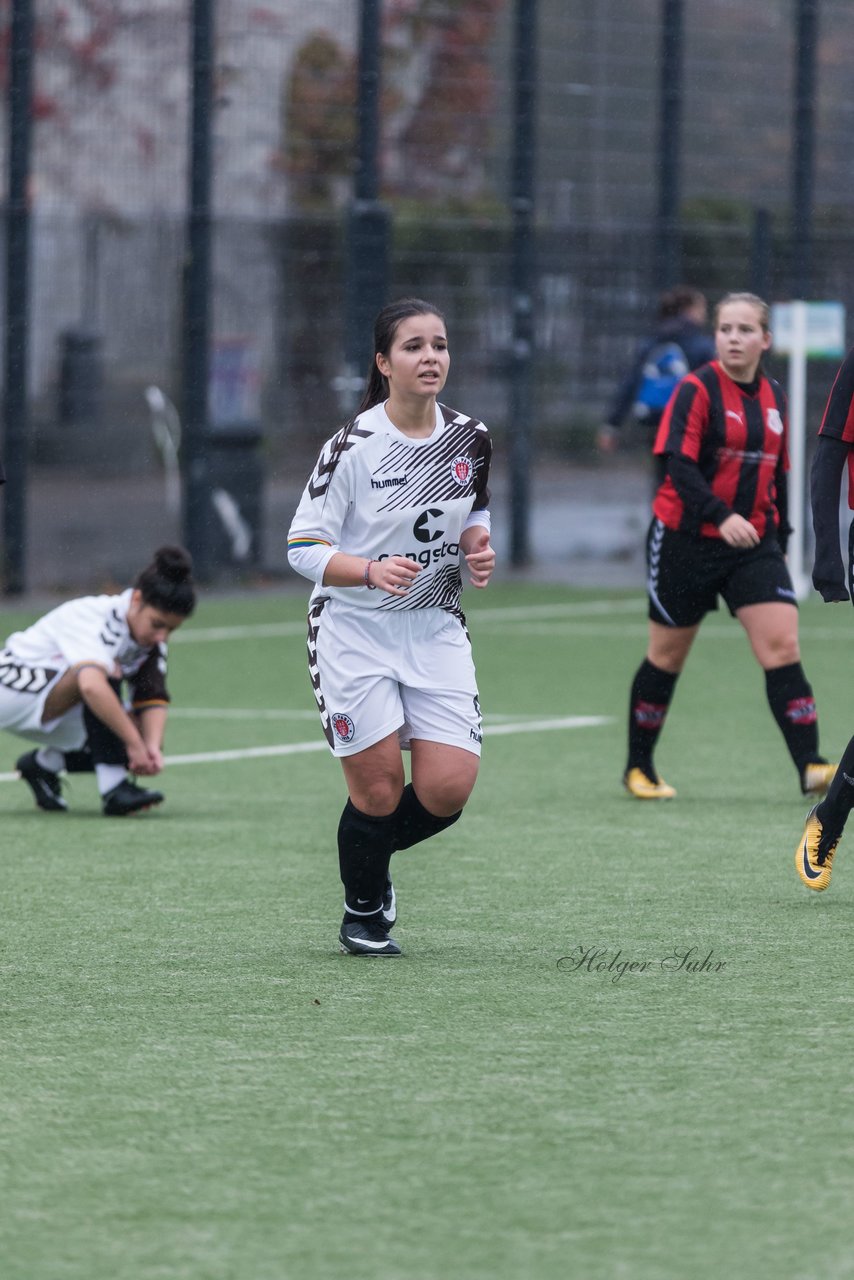 Bild 90 - B-Juniorinnen FC St.Pauli . Braedstrup IF : Ergebnis: 4:1